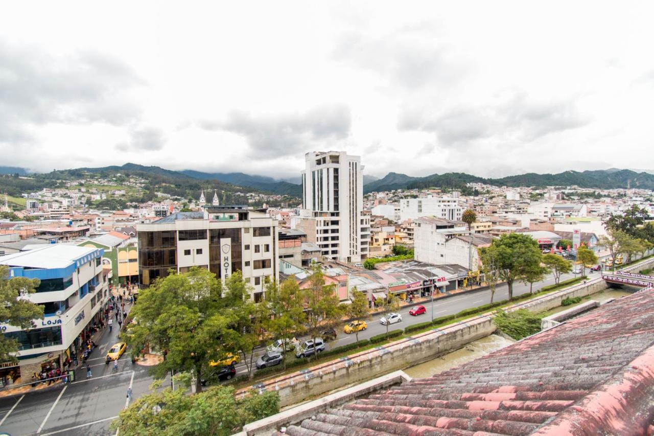 Grand Hotel Loja Bagian luar foto